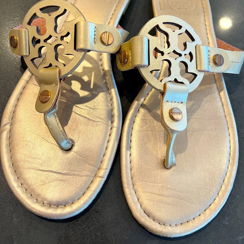 Cute Tory Burch Metallic Gold Sandals